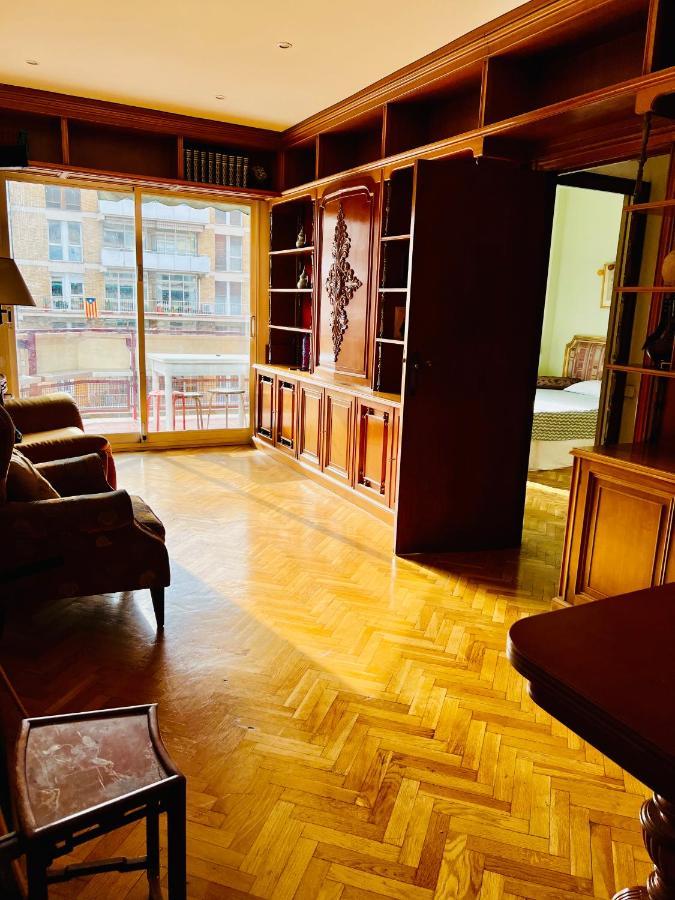 Your Second Home In Barcelona With Private Room And Private Bathroom Close To Montjuic, Pl Espana, La Rambla, Ferry Port ภายนอก รูปภาพ