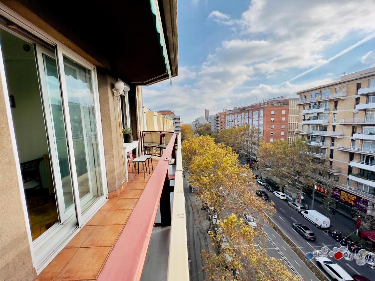 Your Second Home In Barcelona With Private Room And Private Bathroom Close To Montjuic, Pl Espana, La Rambla, Ferry Port ภายนอก รูปภาพ